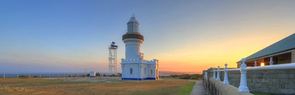 Point Perpendicular Lighthouse - NSW (PB5D 3081)
